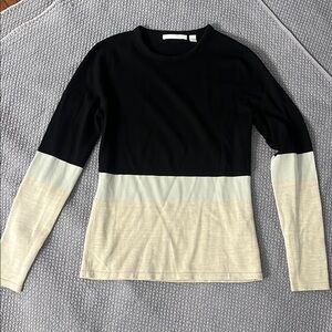 BOSS 100% virgin wool Knit long sleeved Medium